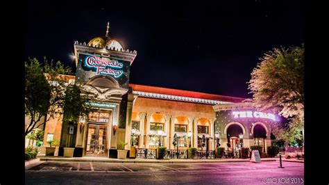 cheesecake factory scottsdale fashion square.